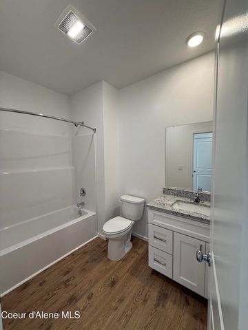 5306 E Aquila Ave, Post Falls, ID 83854