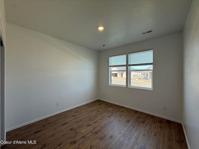 5306 E Aquila Ave, Post Falls, ID 83854