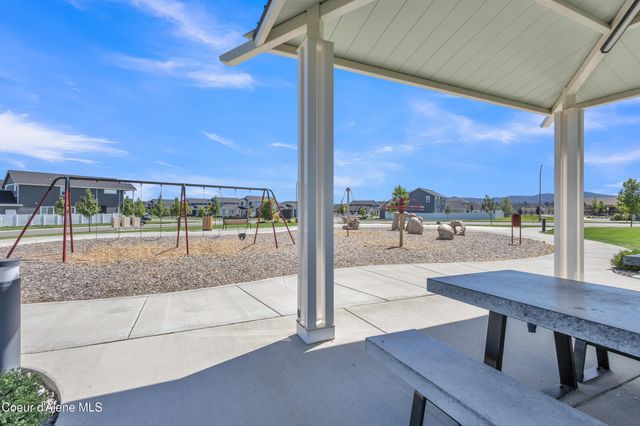 5306 E Aquila Ave, Post Falls, ID 83854