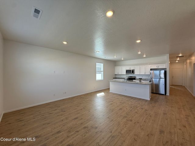 5306 E Aquila Ave, Post Falls, ID 83854