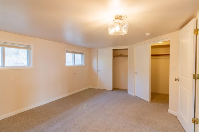 588 NW Scenic Drive, Grants Pass, OR 97526