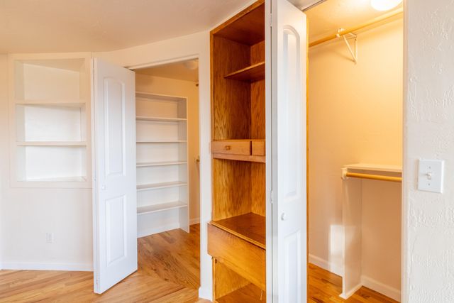 588 NW Scenic Drive, Grants Pass, OR 97526