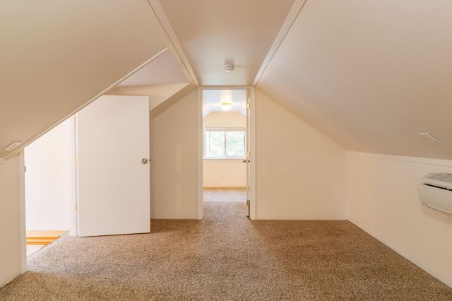 588 NW Scenic Drive, Grants Pass, OR 97526