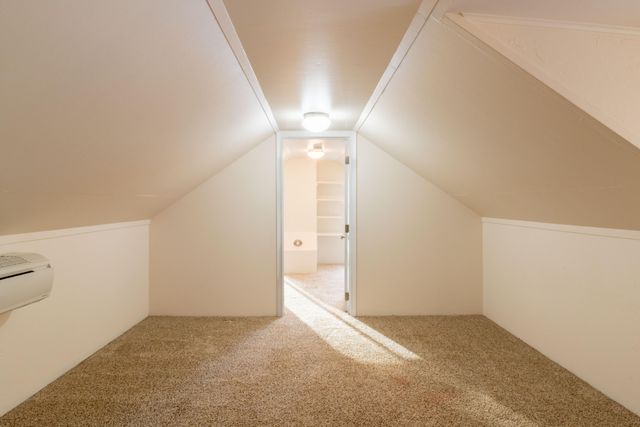 588 NW Scenic Drive, Grants Pass, OR 97526