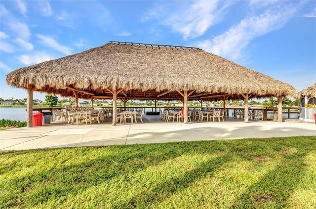 2100 KINGS HWY 1098, Port Charlotte, FL 33980