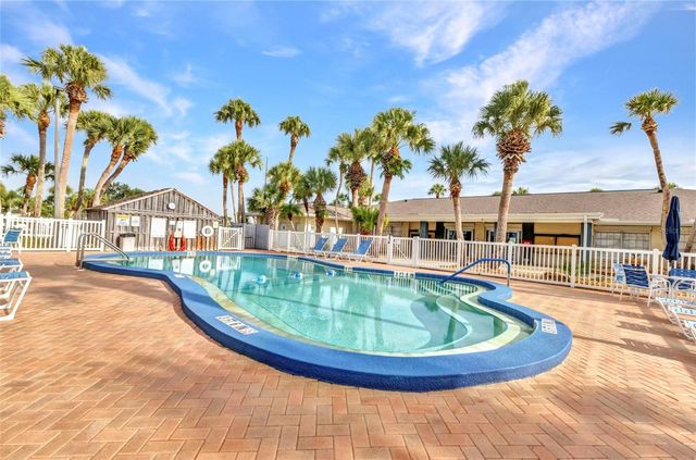 2100 KINGS HWY 1098, Port Charlotte, FL 33980