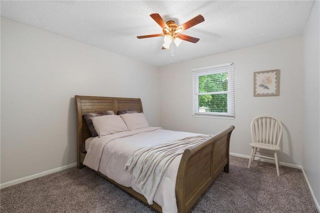 1134 E Sleepy Hollow Drive, Olathe, KS 66062