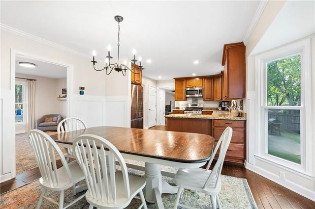 1134 E Sleepy Hollow Drive, Olathe, KS 66062