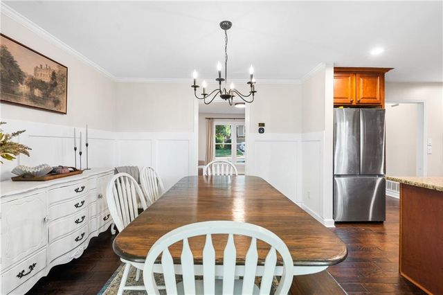 1134 E Sleepy Hollow Drive, Olathe, KS 66062