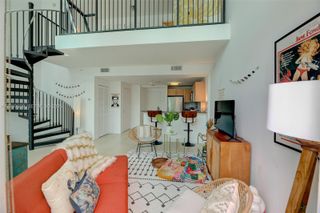 300 S Biscayne Blvd L-428, Miami, FL 33131