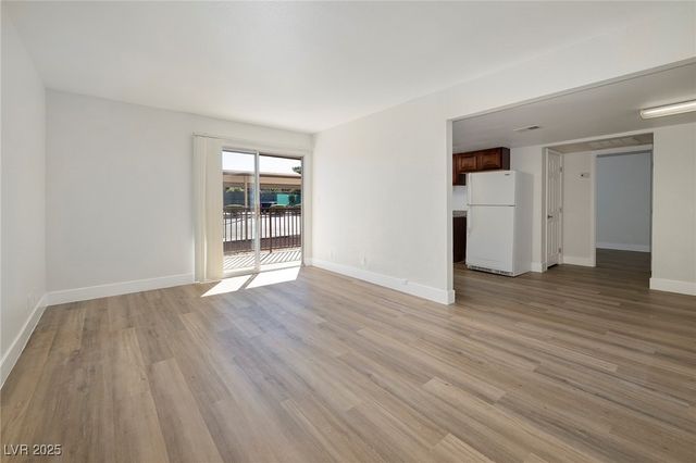 5060 Indian River Drive 391, Las Vegas, NV 89103