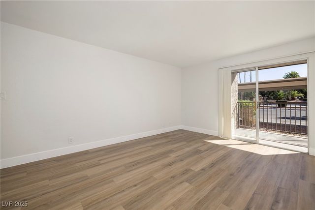 5060 Indian River Drive 391, Las Vegas, NV 89103