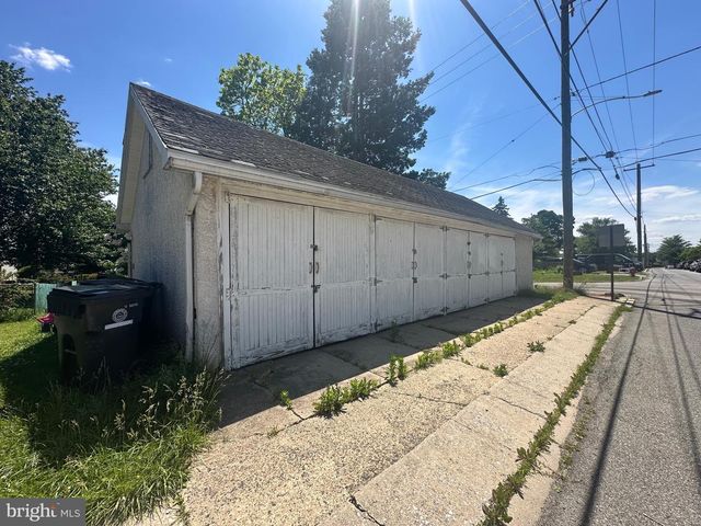 473 W HIGH ST, Phoenixville, PA 19460