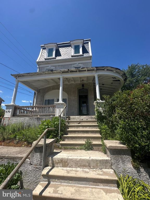 473 W HIGH ST, Phoenixville, PA 19460