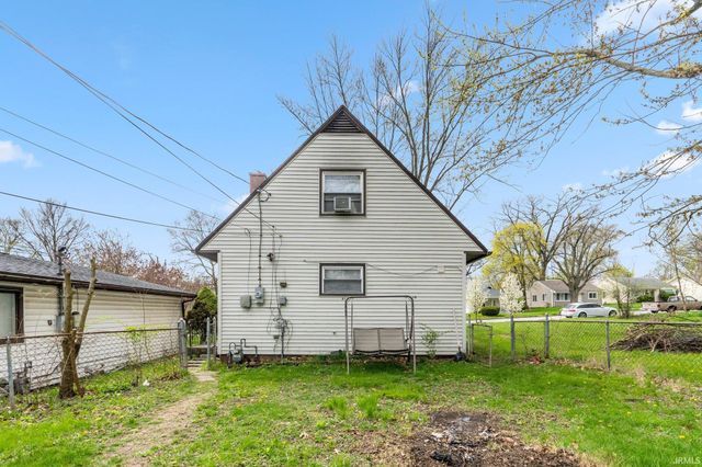 5109 Hoagland Avenue, Fort Wayne, IN 46807