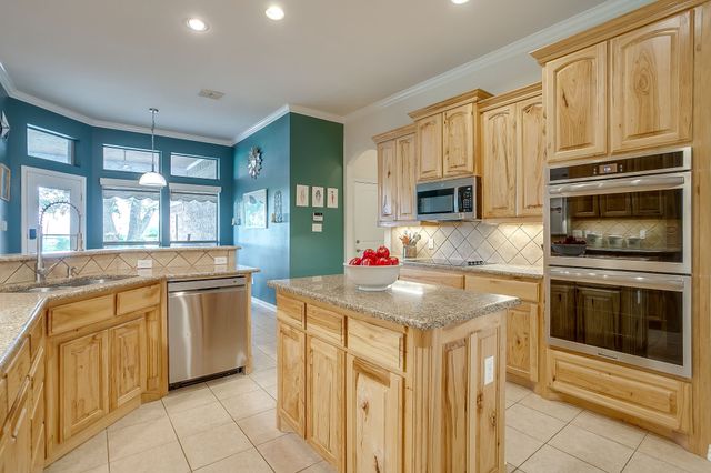 505 Morrow Road, Springtown, TX 76082