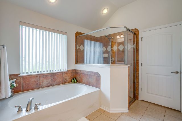505 Morrow Road, Springtown, TX 76082