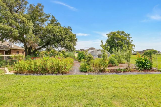 505 Morrow Road, Springtown, TX 76082