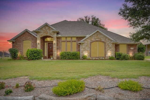 505 Morrow Road, Springtown, TX 76082