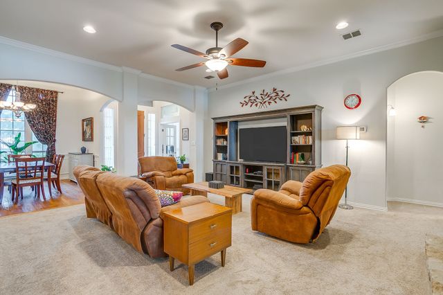 505 Morrow Road, Springtown, TX 76082