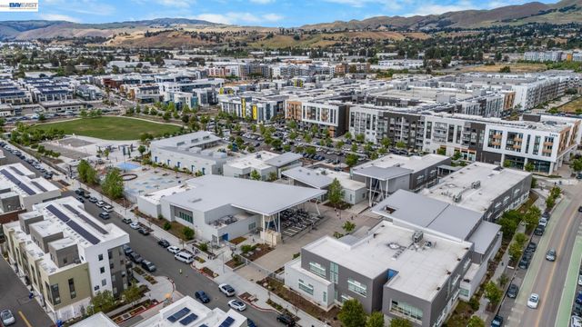 45139 Challenge Cmn 1001, Fremont, CA 94538