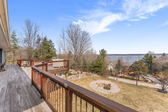 11660 Indian Road, Kewadin, MI 49648