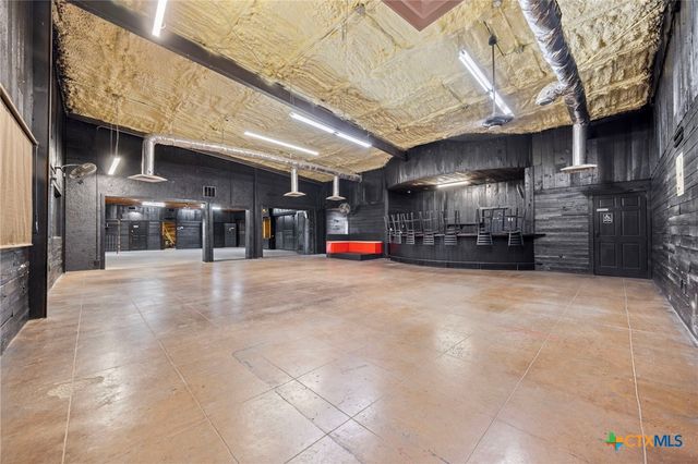 1505 E Veterans Memorial Boulevard, Harker Heights, TX 76548