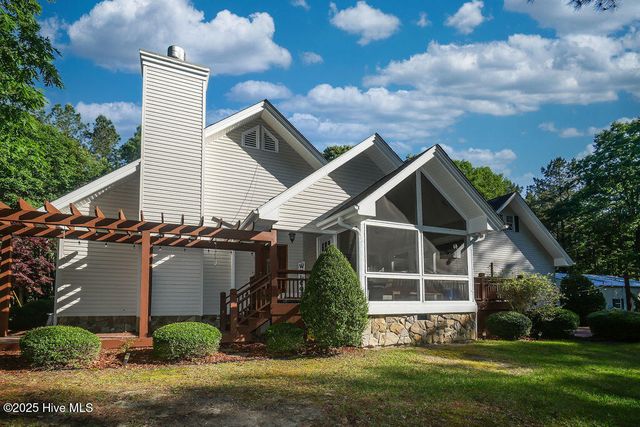 925 Niagara Carthage Road, Carthage, NC 28327