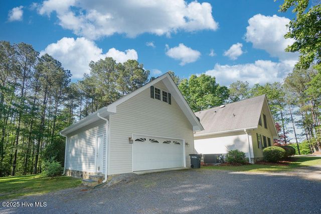 925 Niagara Carthage Road, Carthage, NC 28327