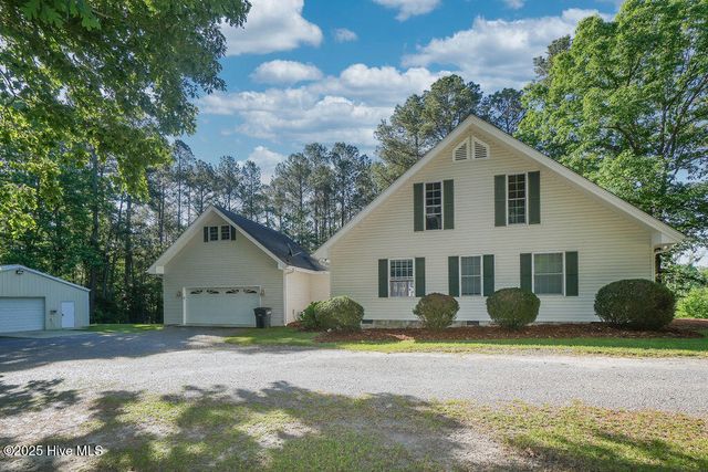 925 Niagara Carthage Road, Carthage, NC 28327