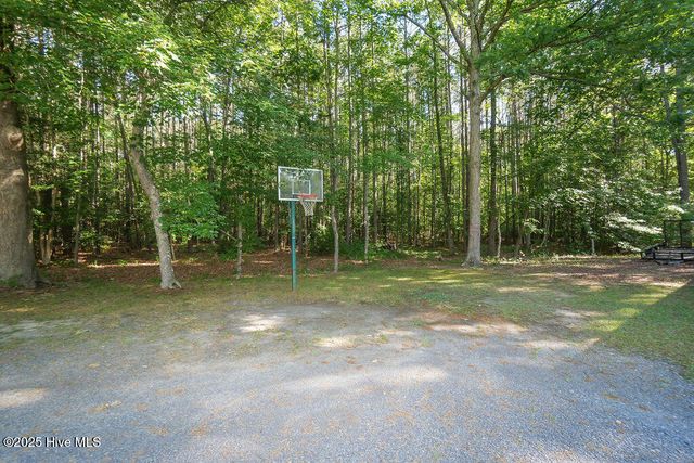 925 Niagara Carthage Road, Carthage, NC 28327