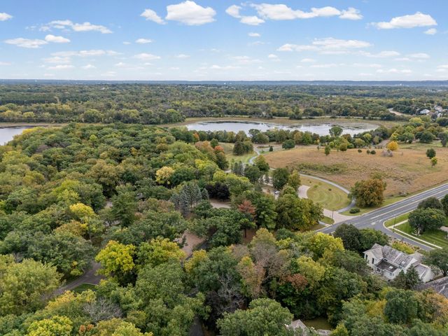9340 W Bush Lake Road, Bloomington, MN 55438