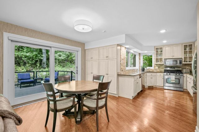 9340 W Bush Lake Road, Bloomington, MN 55438