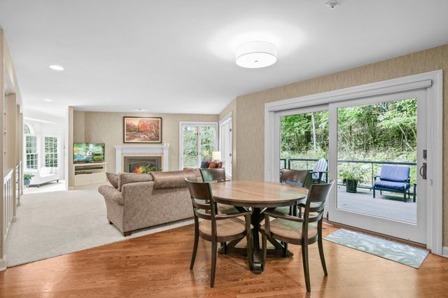 9340 W Bush Lake Road, Bloomington, MN 55438