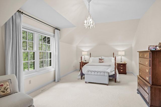 9340 W Bush Lake Road, Bloomington, MN 55438