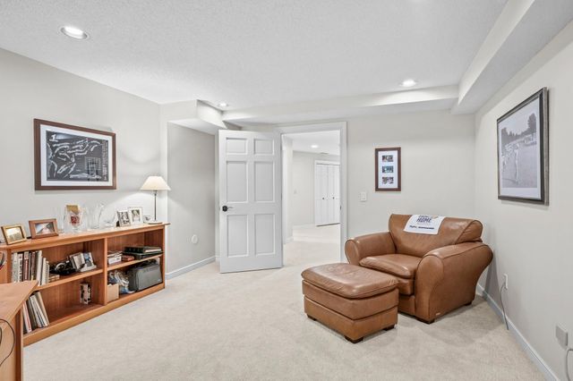 9340 W Bush Lake Road, Bloomington, MN 55438