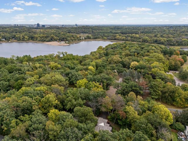 9340 W Bush Lake Road, Bloomington, MN 55438