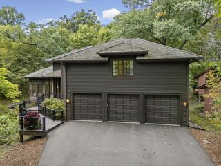 9340 W Bush Lake Road, Bloomington, MN 55438