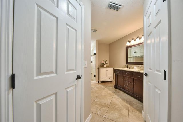 5030 SE 41ST AVENUE, Ocala, FL 34480