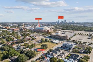 3713 Byers Avenue, Fort Worth, TX 76107