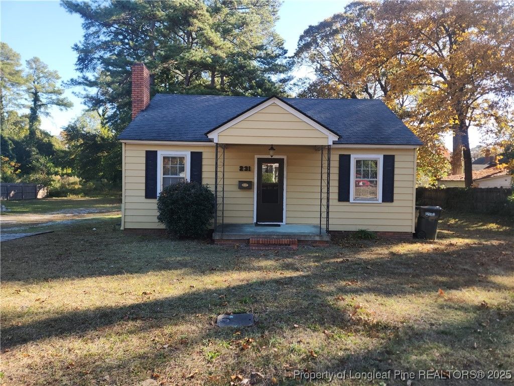 231 Pinecrest Drive, Fayetteville, NC 28305