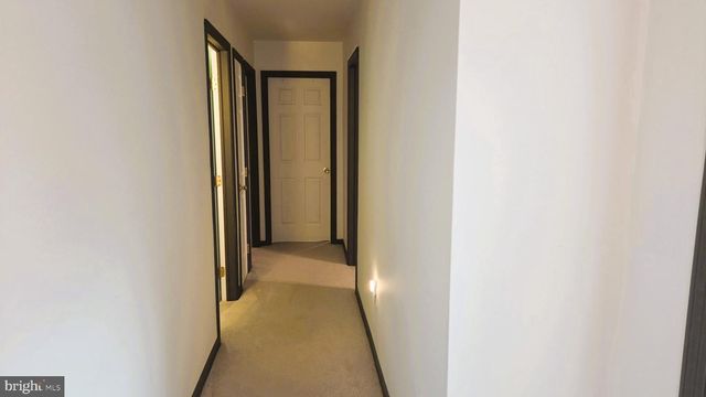 406 BOW LN, Gilbertsville, PA 19525