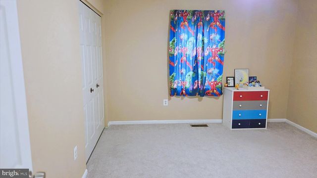 406 BOW LN, Gilbertsville, PA 19525