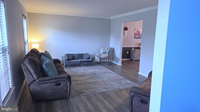406 BOW LN, Gilbertsville, PA 19525