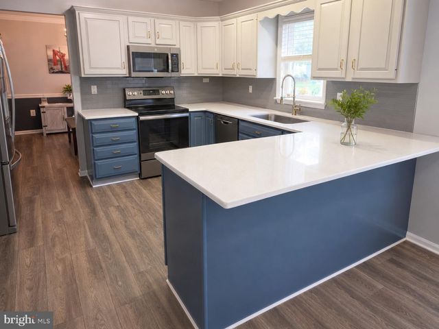 406 BOW LN, Gilbertsville, PA 19525