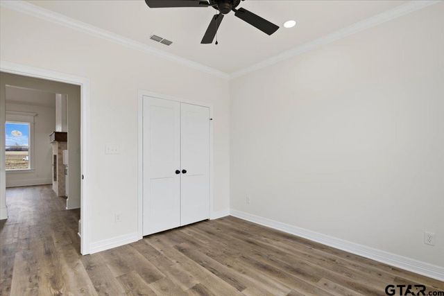 19395 Ridge Point Cir, Lindale, TX 75771