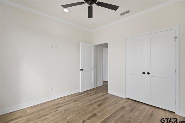 19395 Ridge Point Cir, Lindale, TX 75771