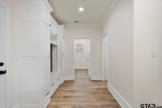 19395 Ridge Point Cir, Lindale, TX 75771