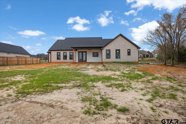 19395 Ridge Point Cir, Lindale, TX 75771