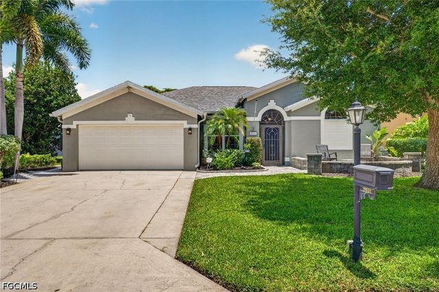 9031 Pittsburgh BLVD, Fort Myers, FL 33967